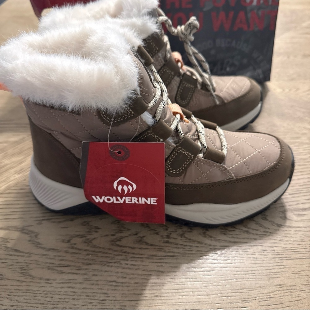 Wolverine Women's Luton Quilted Waterproof Insulated Mid Snow Boot, Gravel, 7 - Picture 2 of 7